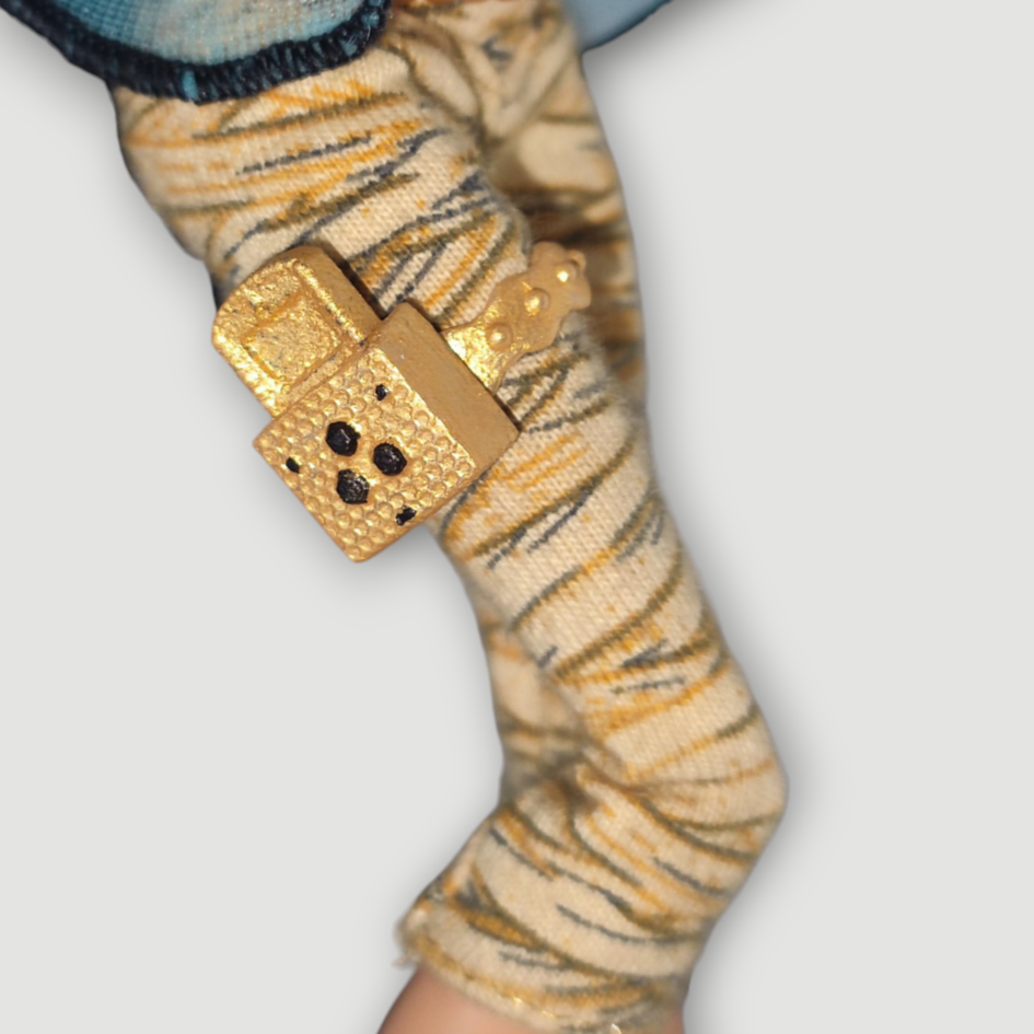 Support de téléphone et téléphone de Cleo de Nile (Basic) – Image 2