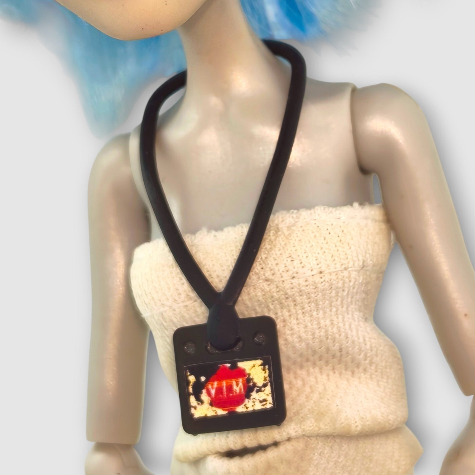 Collier badge Operetta (Frights, Camera, Action!) – Image 2